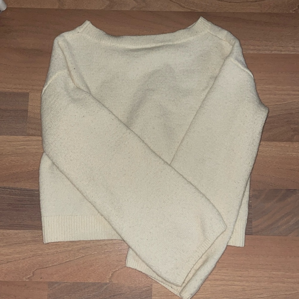 White fluffy sweatshirt